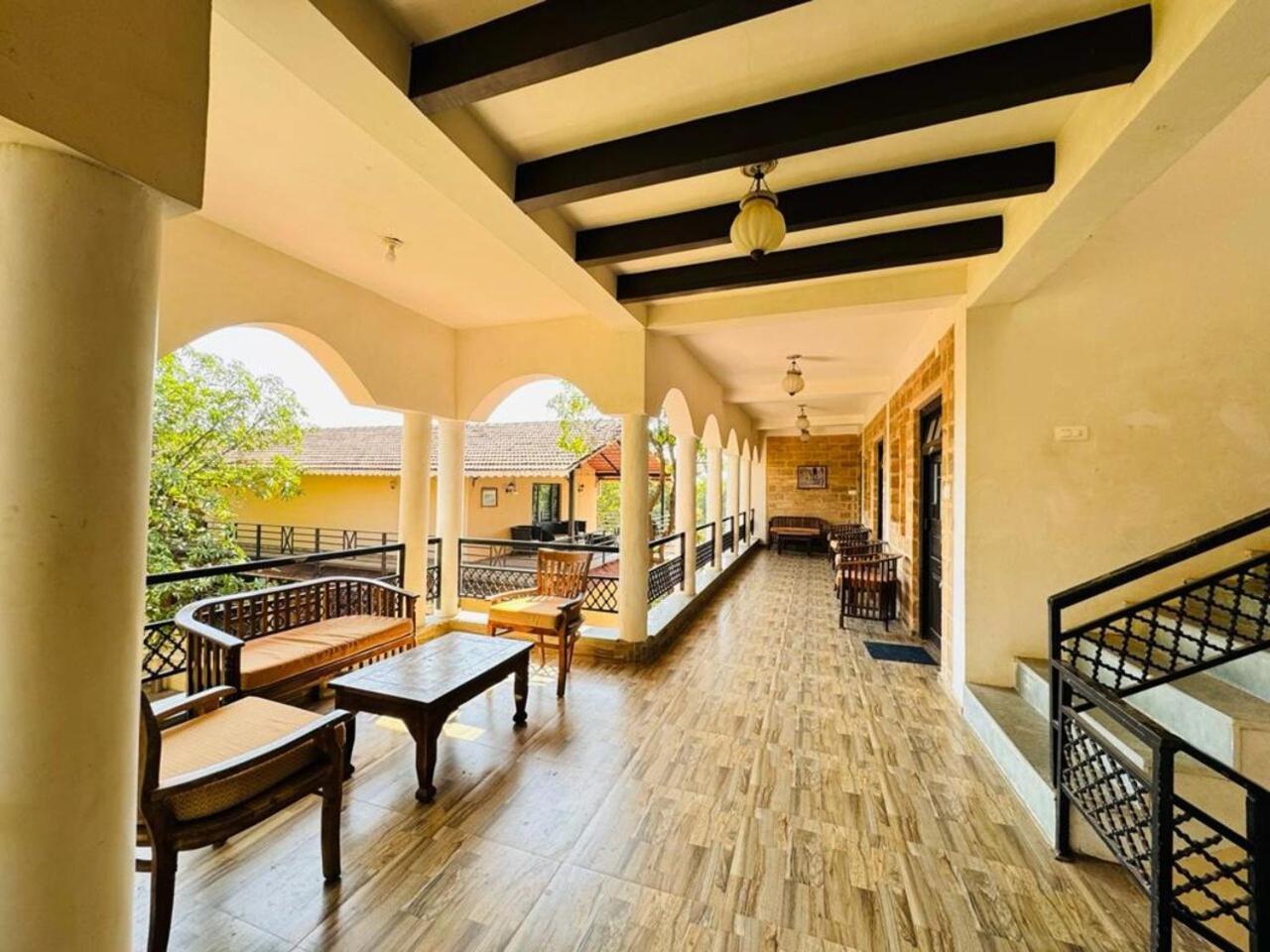 Gir Lions Paw Resort With Swimming Pool Sasan Gir Bagian luar foto